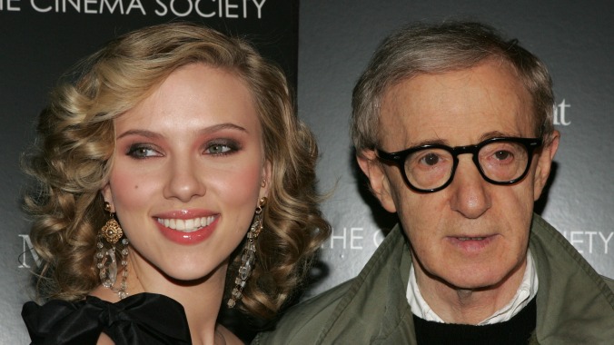 Scarlett Johansson on Woody Allen: “I believe him, and I would work with him anytime”