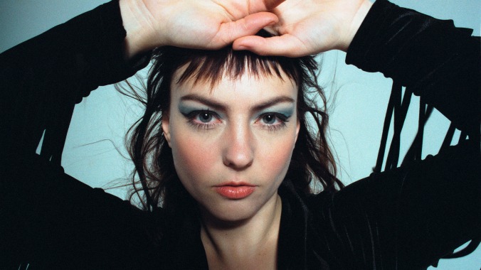 Angel Olsen’s All Mirrors is a gorgeous but fatiguing listen