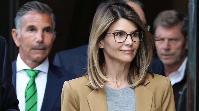 Lori Loughlin faces brand new bribery charges