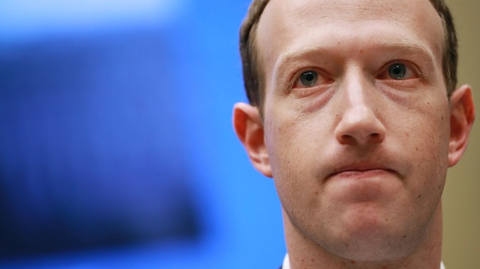 Even Facebook employees think Mark Zuckerberg's political ad policies are very, very bad