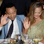 Chrissy Teigen did a casual Twitter AMA about what it’s like to be bonkers-level famous