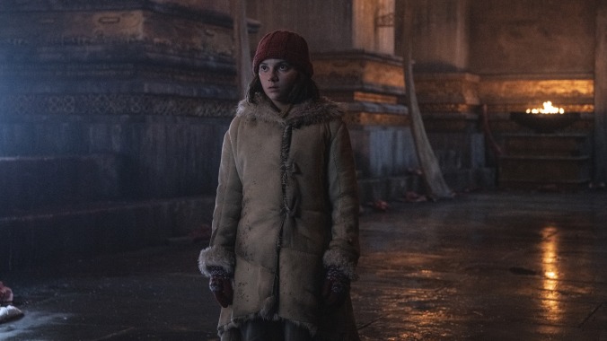 His Dark Materials takes a detour to armored bear territory, with mixed results (newbies)
