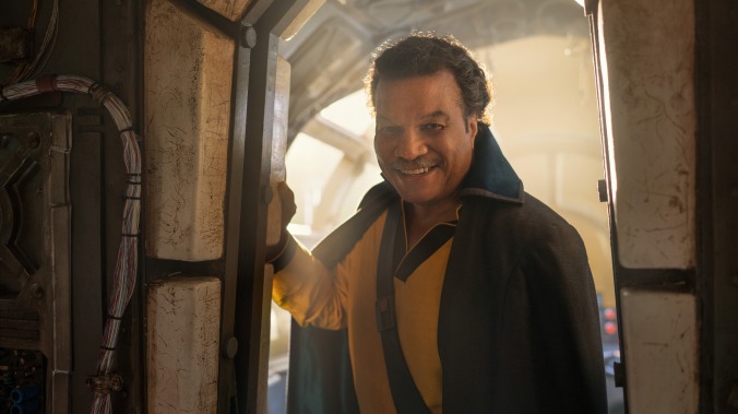 Rise Of Skywalker tie-in book reveals Lando's not just being a big ol' creeper in that one scene