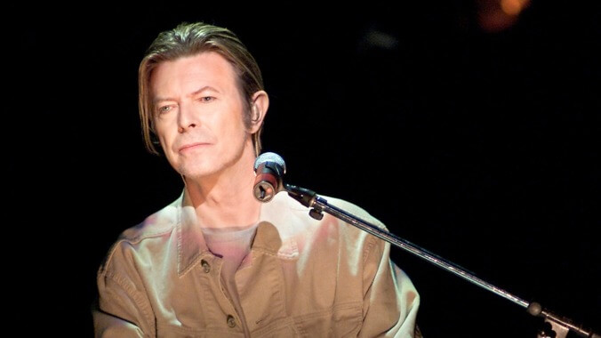 Hear David Bowie's previously unreleased version of "The Man Who Sold The World"