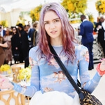 Grimes announces pregnancy with NSFW Photoshop image, as one does