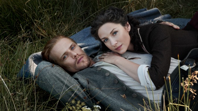 Company offers free plots of Scottish land to couples already taking Outlander cosplay too far