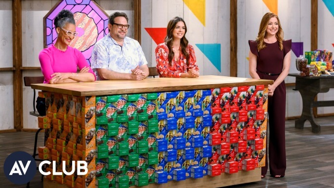 Alyson Hannigan and Nacho Aguirre play our Girl Scout cookie game, Faux-Si-Dos