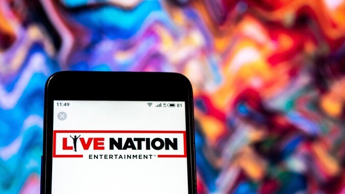 Live Nation, AEG suspend all major tours for the rest of March