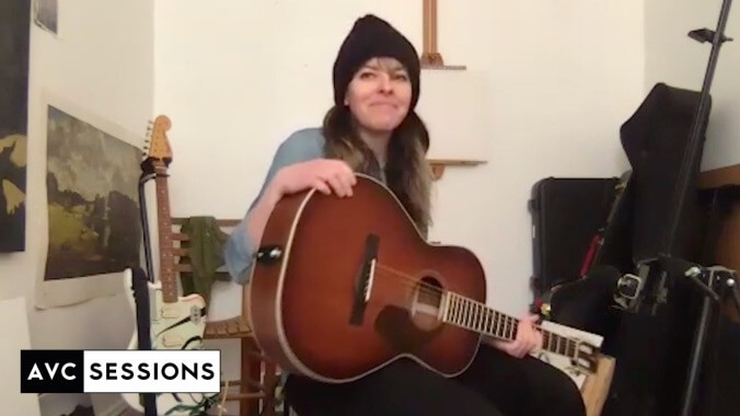 Singer-songwriter Frances Quinlan wows with an intimate, acoustic house show