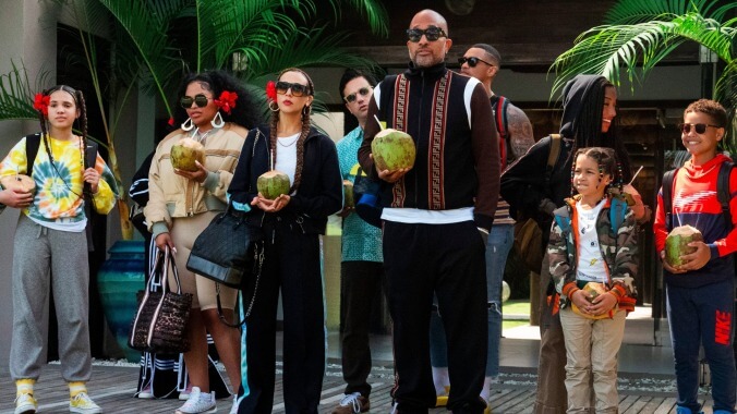 Kenya Barris’ Netflix comedy #blackAF grows once it stops trying to be black-ish-ish