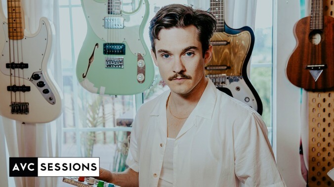 Chris Farren lets his "Domain Lapse" for a new AVC Session