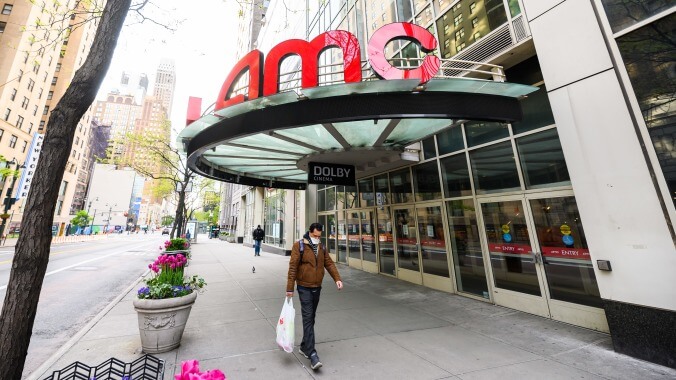 AMC takes one look at social media, walks back "masks optional" policy