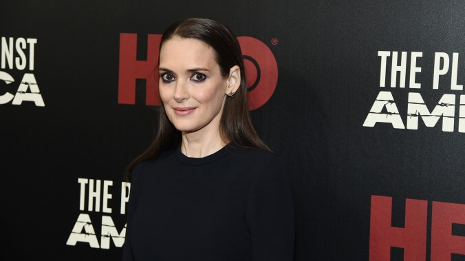 Winona Ryder accuses Mel Gibson of making anti-semitic and homophobic remarks