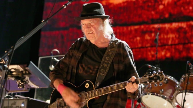 Time is a flat circle as Neil Young turns old anti-Bush song into anti-Trump song