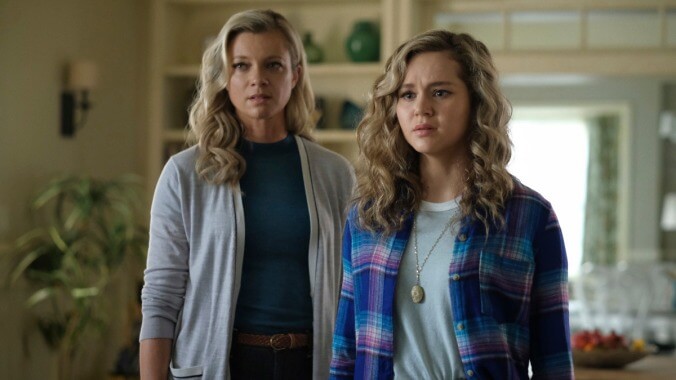 Stargirl finally digs into the truth about Courtney’s dad