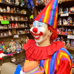 "The clown is the laughing character. It makes you laugh," says owner of nightmare Clown Motel