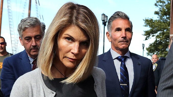 Lori Loughlin和Mossimo Giannulli在大學錄取案件中被判刑