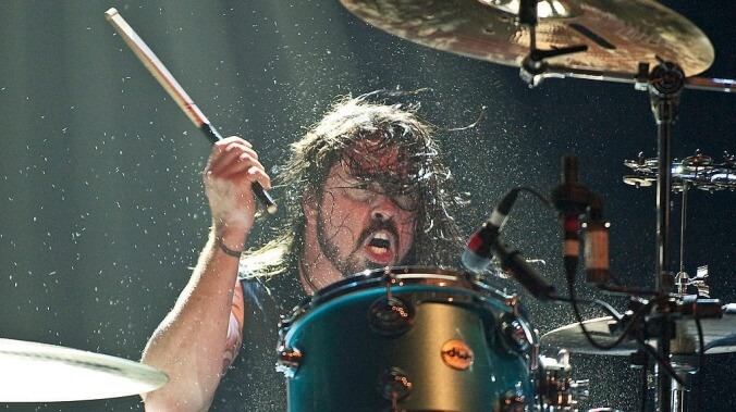 Dave Grohl is in a drum battle with a 10-year old