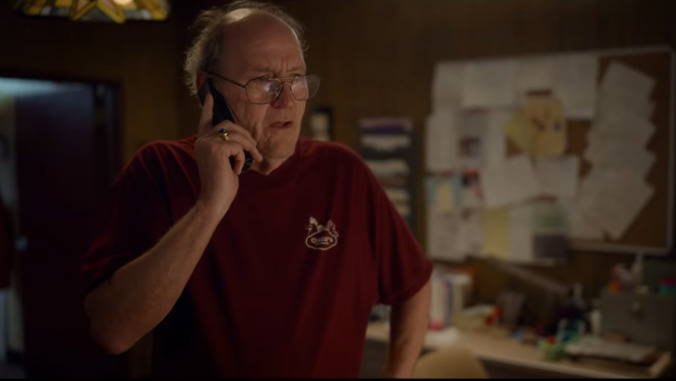 Richard Jenkins reflects on a life flipping patties in the Last Shift trailer