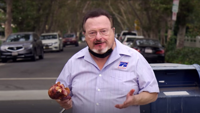 Hello, Newman: Seinfeld's aggrieved mail carrier returns in anti-Trump voting PSA