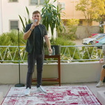 Stand-up recruits neighbors to film socially-distanced special in his apartment complex's courtyard