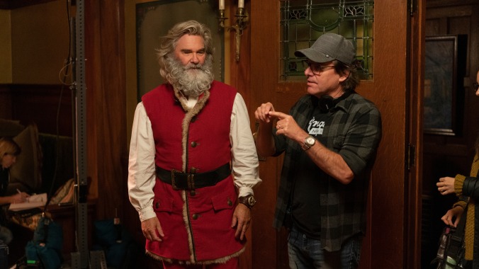 Kurt Russell says actors are "court jesters," should shut up about politics