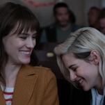 In Happiest Season, Mackenzie Davis and Kristen Stewart make the yuletide gay