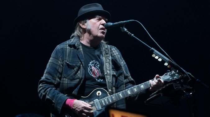 Neil Young decides not to kick Donald Trump while he's down, even though that's the best time for it