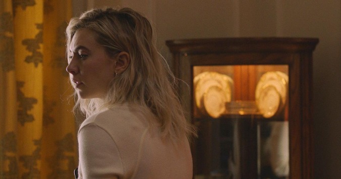 Vanessa Kirby simmers with grief in the loud but hollow Pieces Of A Woman