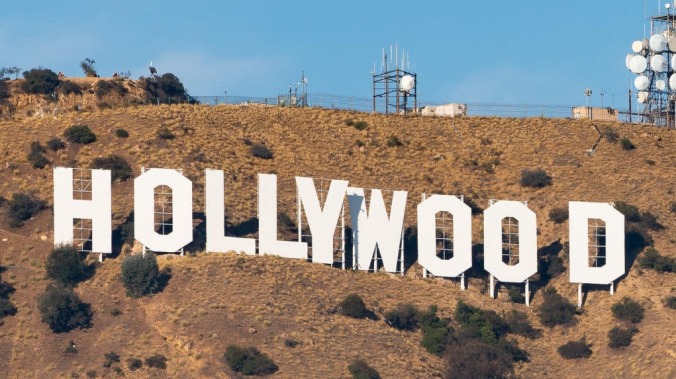 Enterprising influencers arrested after changing Hollywood sign to "Hollyboob"