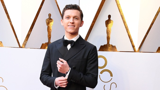 Tom Holland joins long tradition of Brit actors suggesting they should probably be James Bond