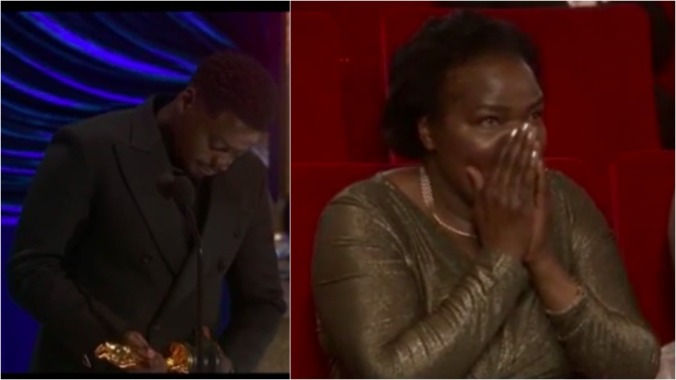 Daniel Kaluuya wins Best Supporting Actor (and embarasses his mom)