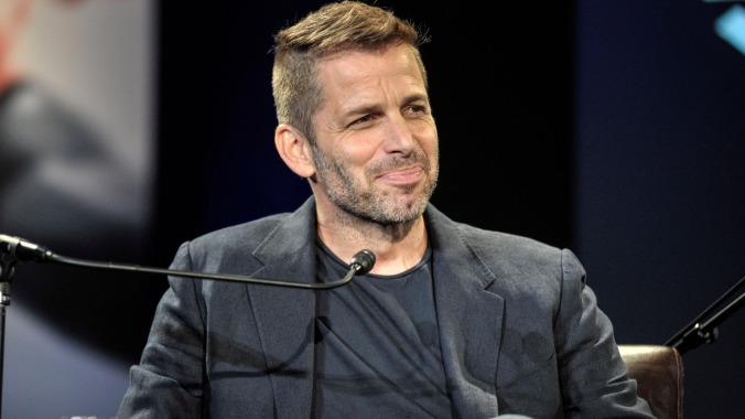 Zack Snyder is proudly a "no chairs on set" guy