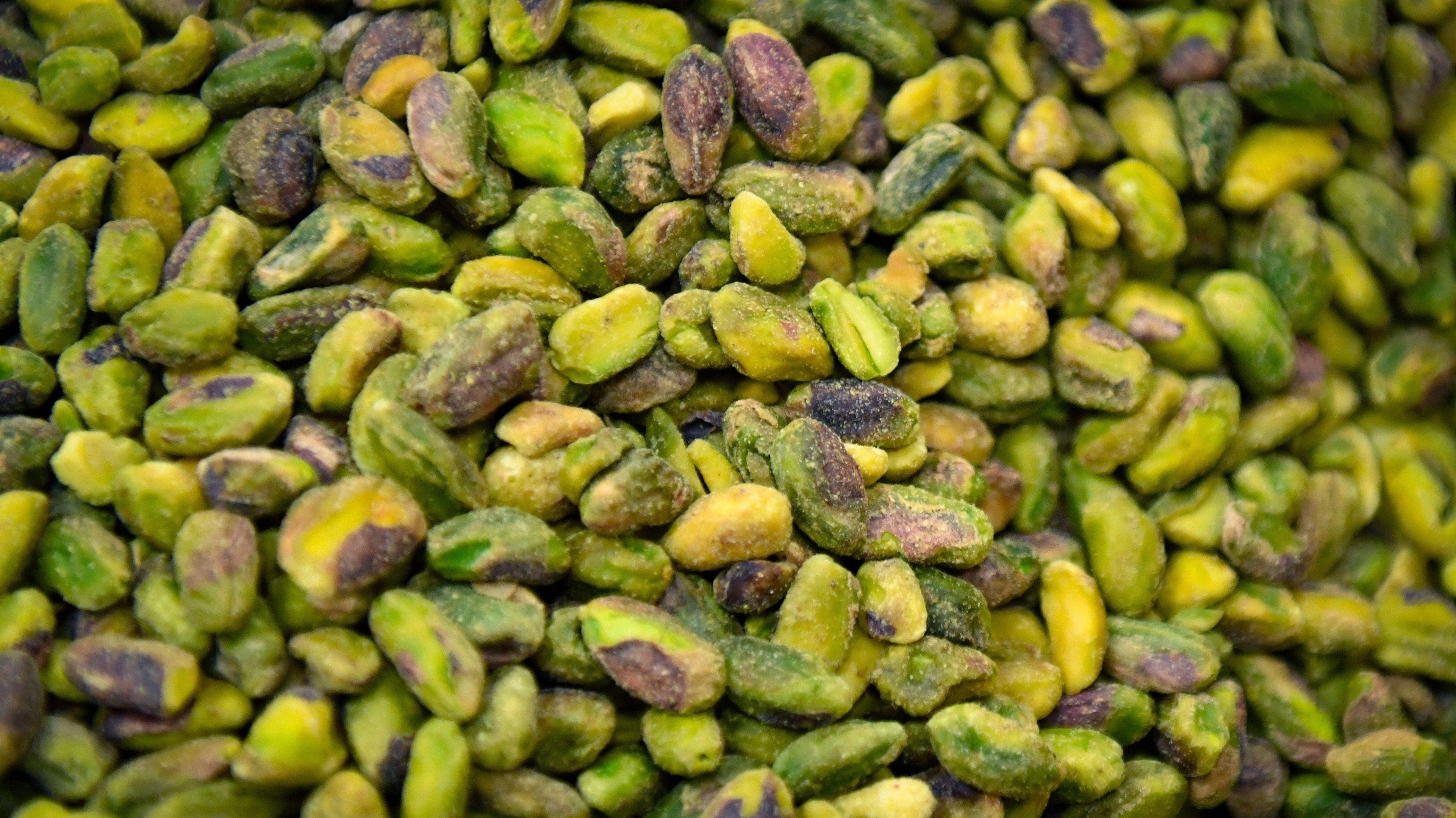 California trucker steals 42,000 pounds of pistachios, leads to discovery of possible nut-smuggling ring