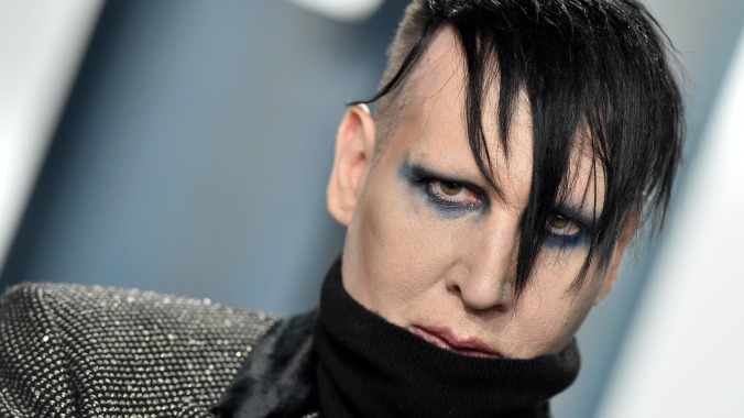 Marilyn Manson to surrender to authorities on New Hampshire assault warrant