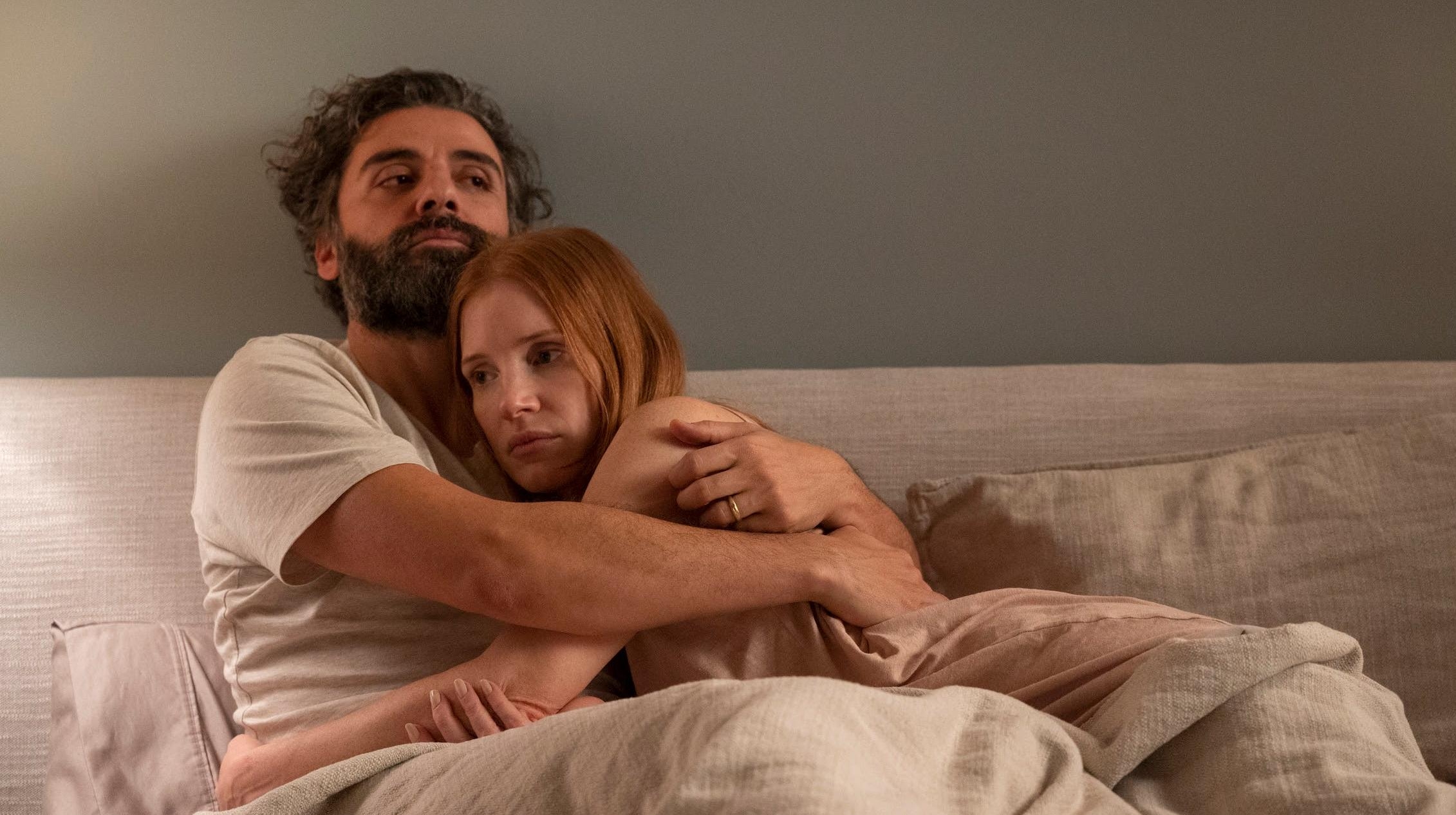 Oscar Isaac and Jessica Chastain are a hot, moody couple in HBO's Scenes From A Marriage trailer