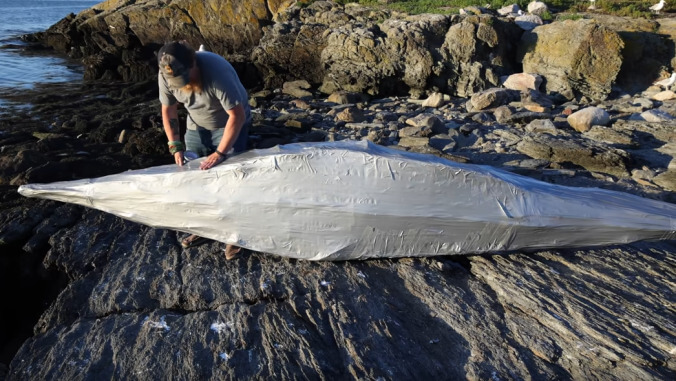 YouTuber sets sail on kayak made out of duct tape