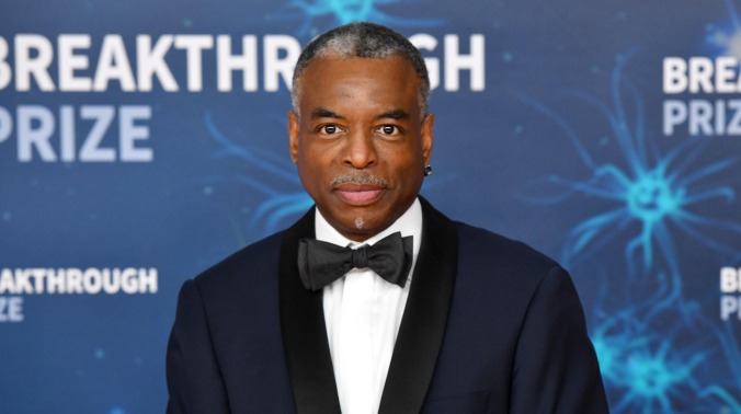 A Reading Rainbow documentary featuring LeVar Burton is on its way to rekindle nostalgia