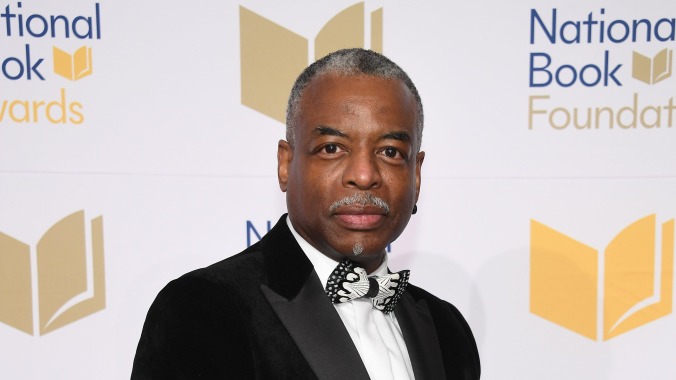 萊瓦爾·伯頓（Levar Burton）已從危險！是 現在在自己的遊戲節目中工作