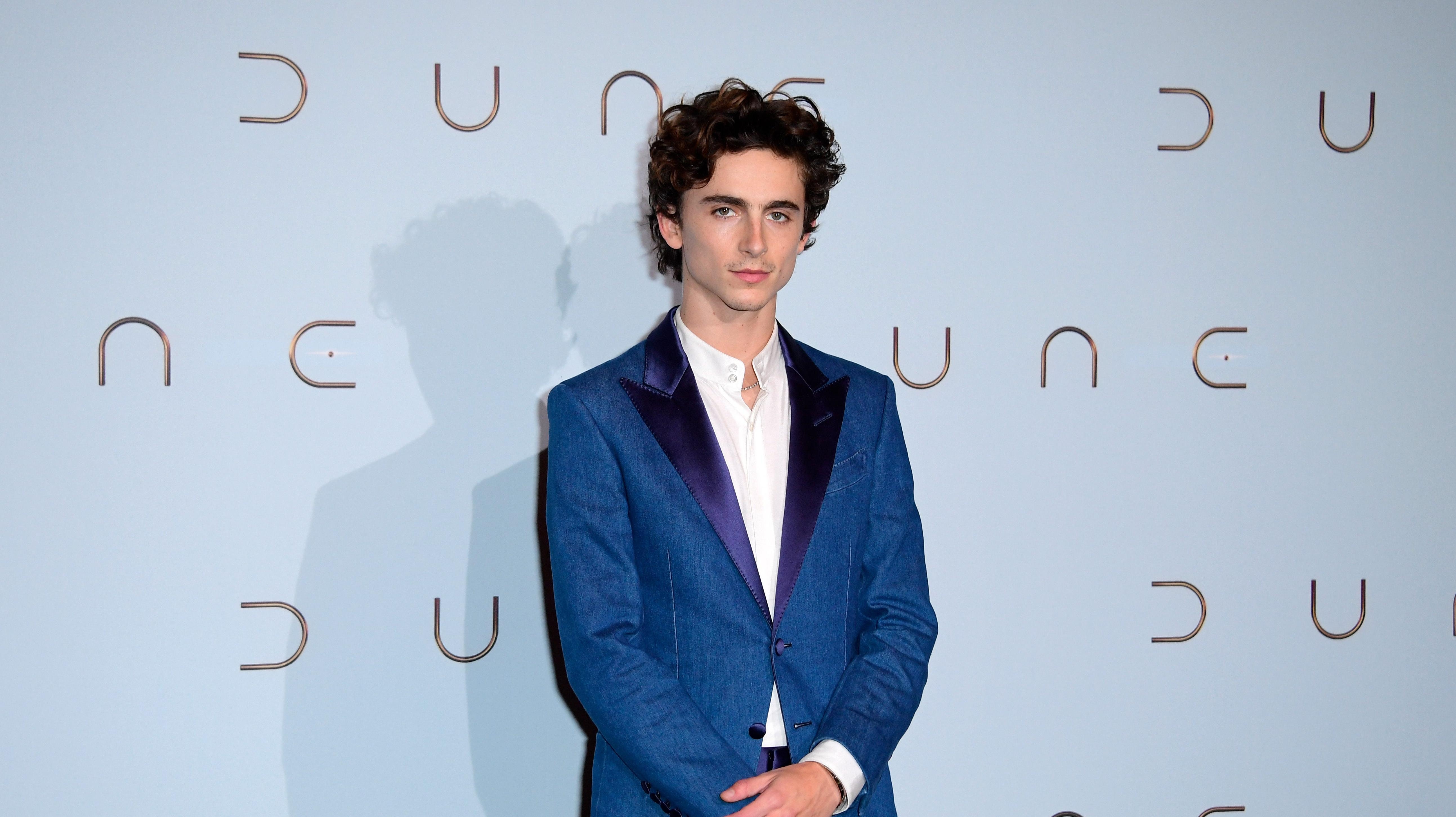 Well, here’s our first look at Timothée Chalamet as Willy Wonka