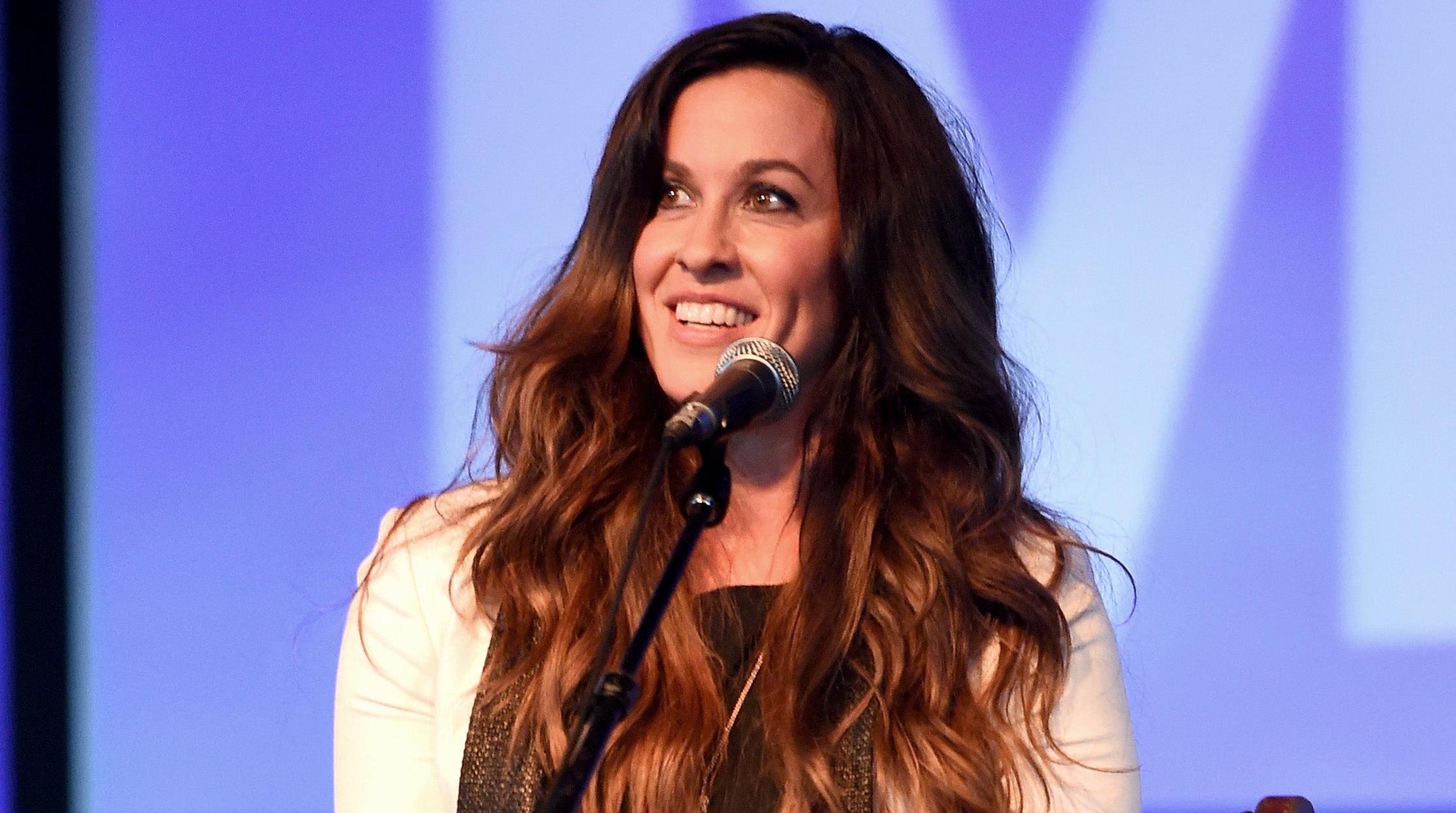 Alanis Morissette’s life is being turned into an ABC sitcom