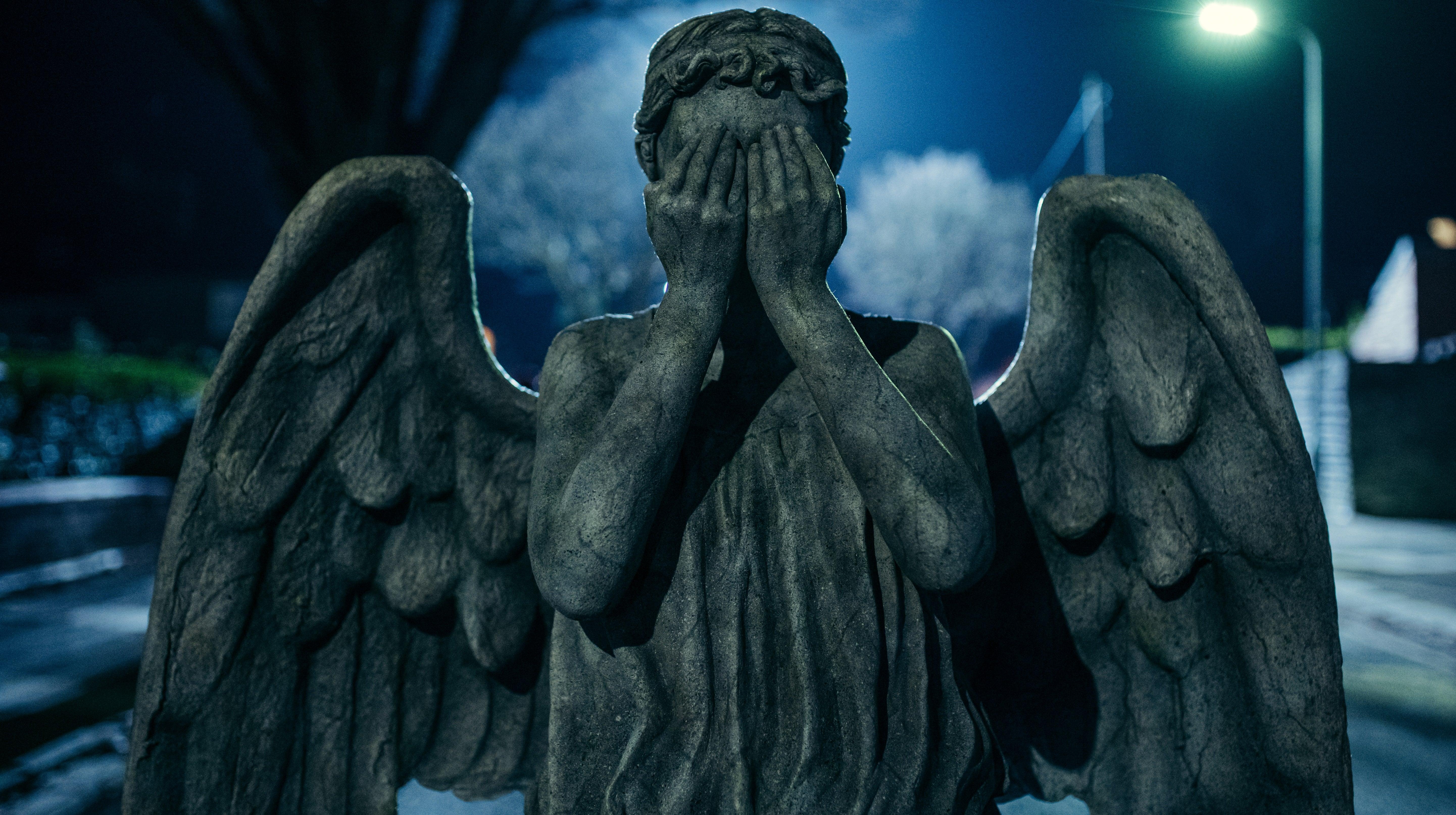 The Weeping Angels return in a thrillingly great Doctor Who