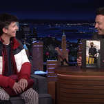 Tig Notaro stops back by The Tonight Show to finally ID the mystery celebrity on her flight