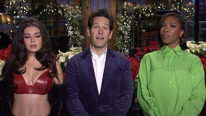 Paul Rudd prepares to join the Five-Timers Club in this week's SNL promo