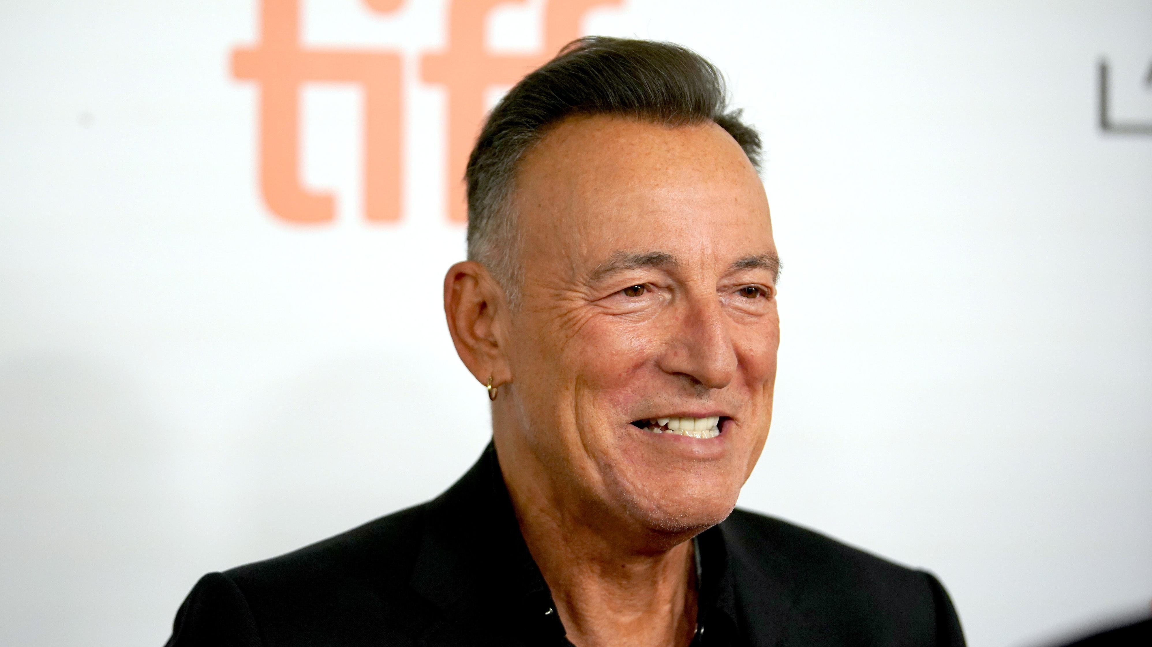 Bruce Springsteen sells entire music catalog for $500 million