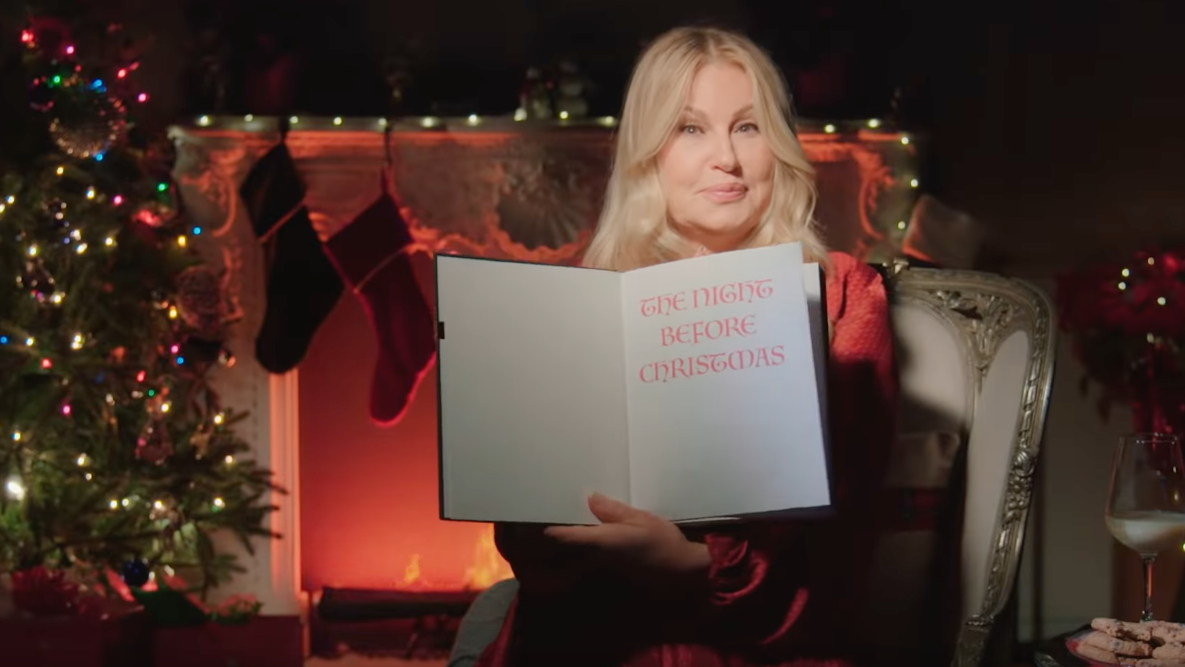 Seeing as it’s almost the big day, here’s Jennifer Coolidge reading Twas The Night Before Christmas