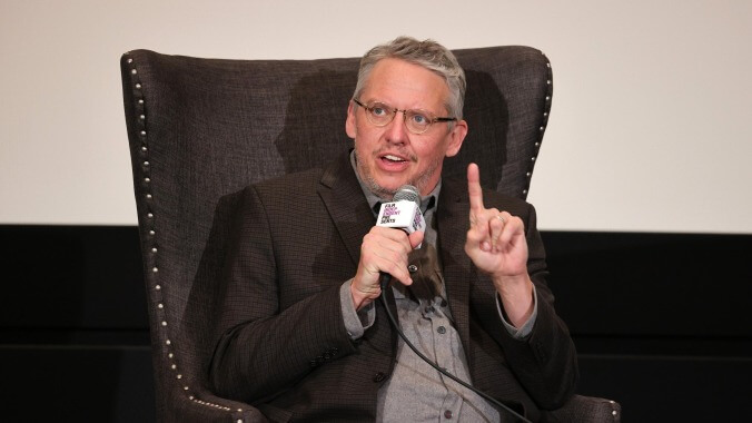 亞當·麥凱（Adam McKay）回應了他對他對的回應的批評不要抬頭批評