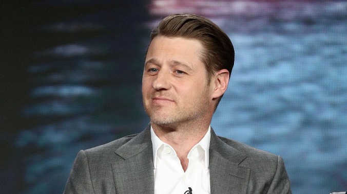 Crypto skeptic (and former The O.C. star) Ben McKenzie is co-writing a book about crypto scams