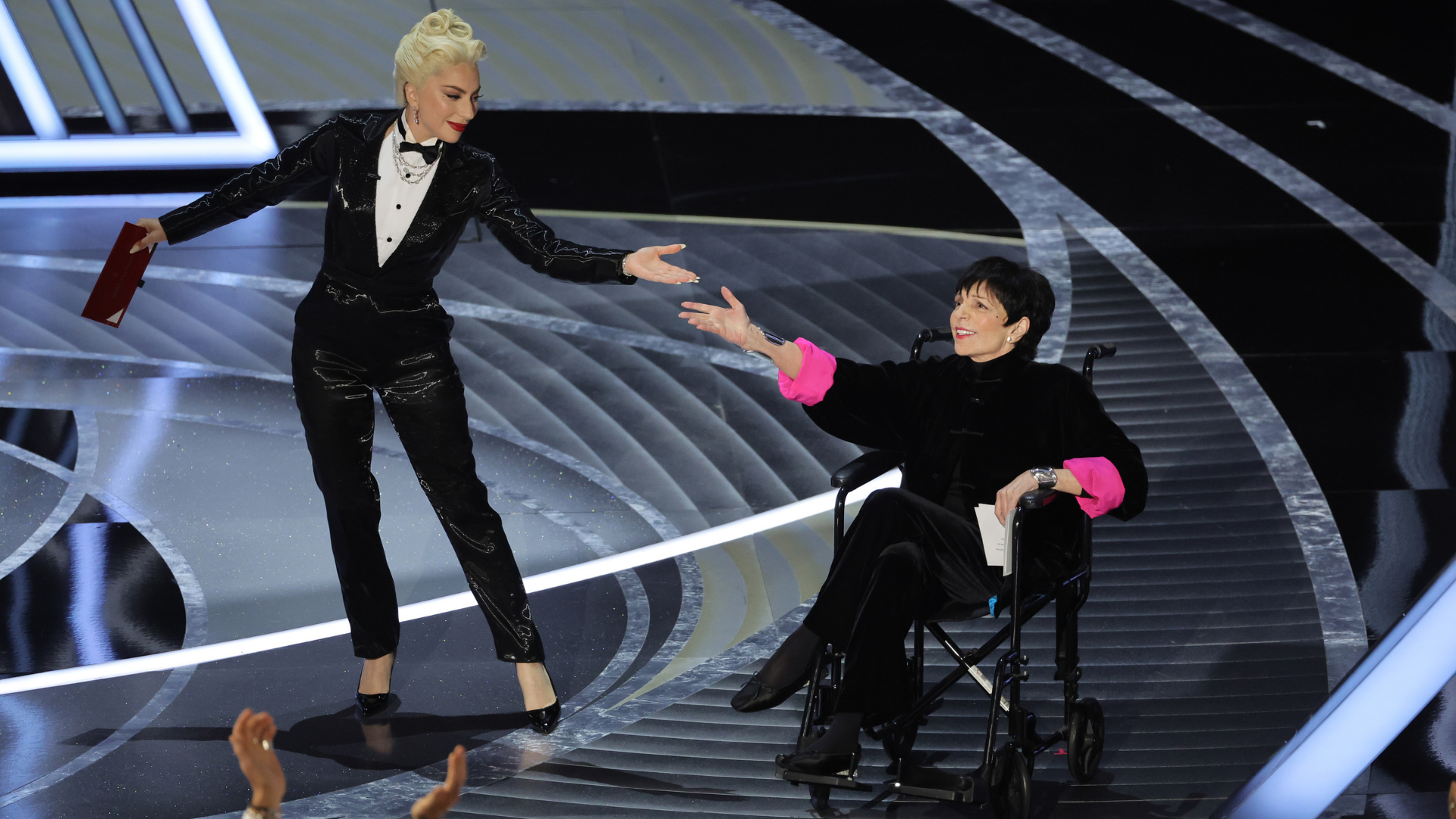 It takes two for Lady Gaga and Liza Minnelli 