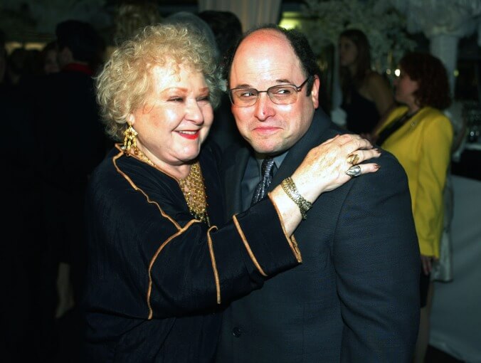 Jason Alexander honors his late TV mom, Estelle Harris: “Relishing her glorious laughter was a treat”
